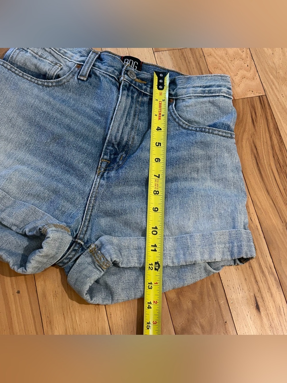 BDG Mom High Rise Denim Blue Distressed Jean Shorts - Women’s Size 26 - Picture 6 of 8